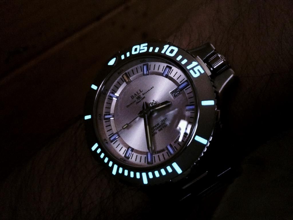 The best way to charge lume! WatchUSeek Watch Forums