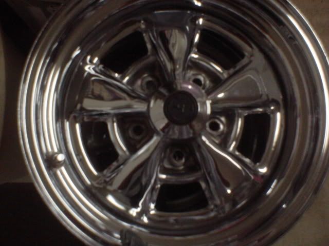 Appliance wheels or cragar ss's with appliance center's?