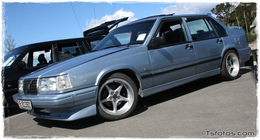 http://i441.photobucket.com/albums/qq136/Volvo-Power666/IMG_61982.jpg