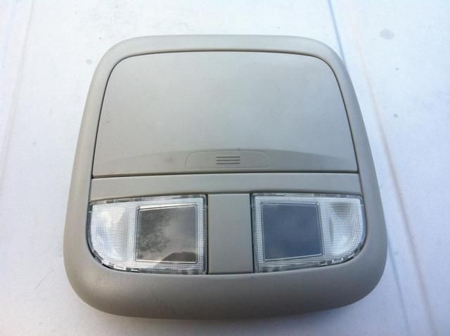 2001 Nissan frontier dome light assembly #4