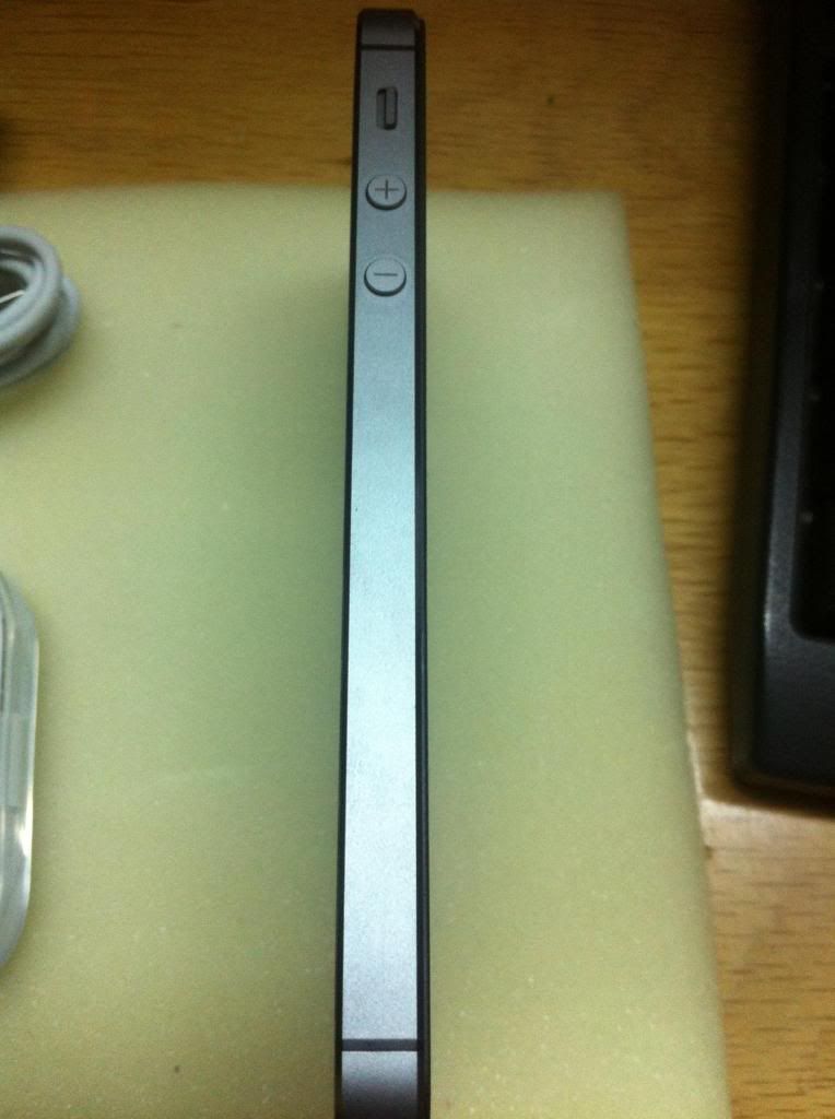 Iphone 5s mới chưa active xách tay mất hộp giá nóng hổi - 13