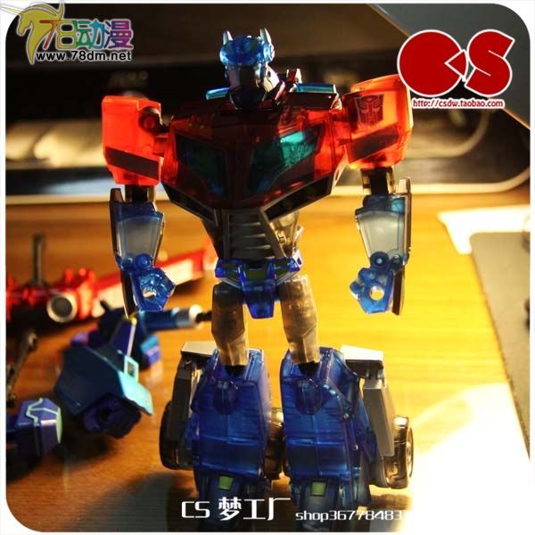 变形金刚2008动画玩具系列 Voyager 航海家级 飞翼透明擎天柱