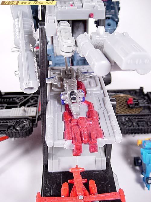 变形金刚Armada舰队玩具 Powerlinx Super Optimus Prime 强化超级擎天柱