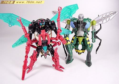 变形金刚超能勇士Metals系列玩具 WASPINATOR黄蜂