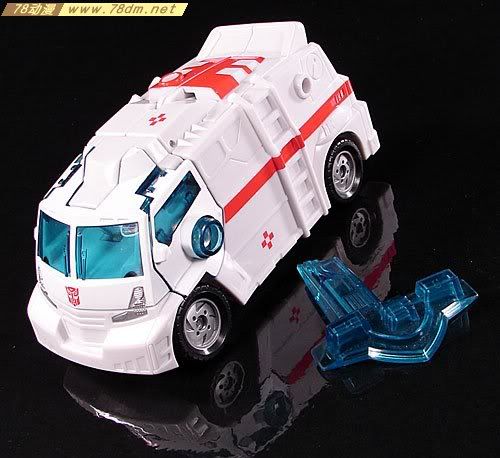 变形金刚Convention & Club Exclusives系列玩具 Ratchet 救护车