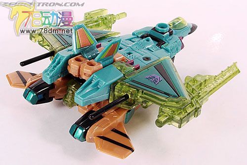 变形金刚展会版玩具 skyquake