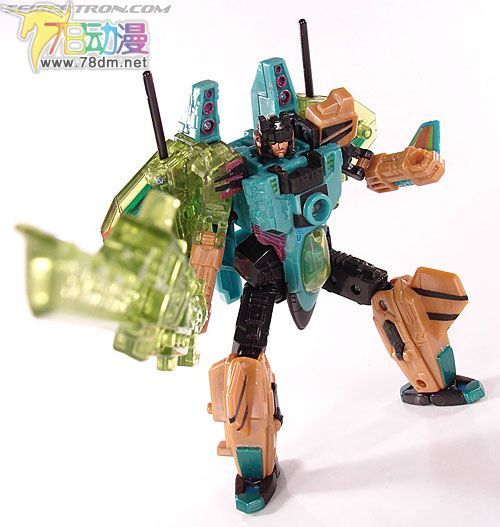变形金刚展会版玩具 skyquake