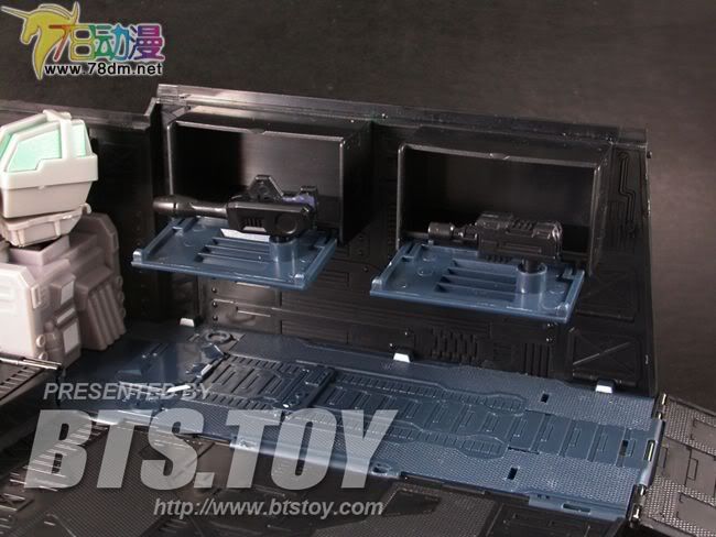 变形金刚Classic系列玩具 黑色经典擎天柱车厢