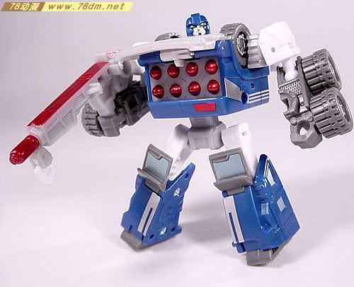 变形金刚塞博特恩传奇系列 Armorhide