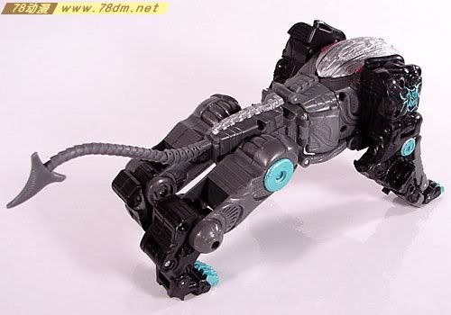 变形金刚塞博特恩传奇系列玩具 Nemesis Breaker