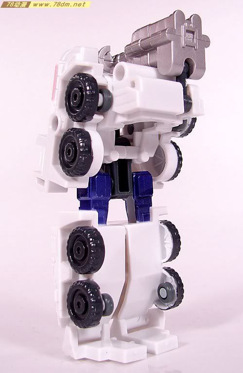 变形金刚塞博特恩传奇系列玩具 Red Alert Cybertron Defense 红色警报简单版 赛博特恩防御形态