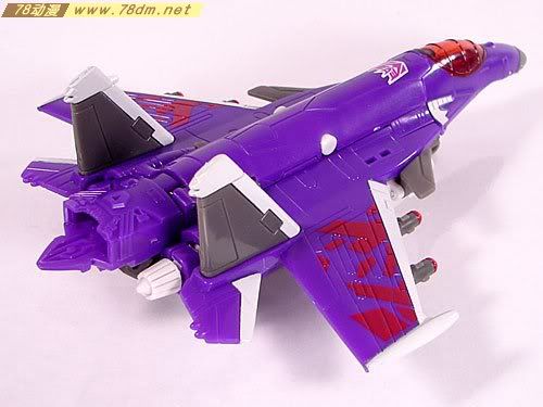 变形金刚塞博特恩传奇系列玩具 Skywarp 闹翻天
