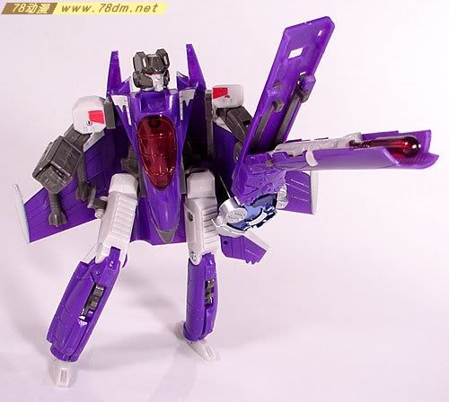 变形金刚塞博特恩传奇系列玩具 Skywarp 闹翻天