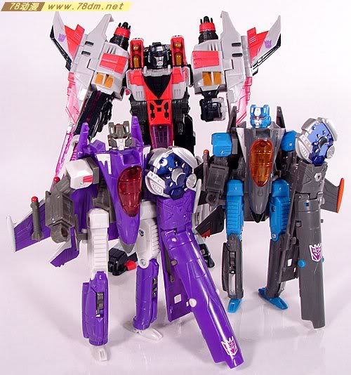 变形金刚塞博特恩传奇系列玩具 Skywarp 闹翻天