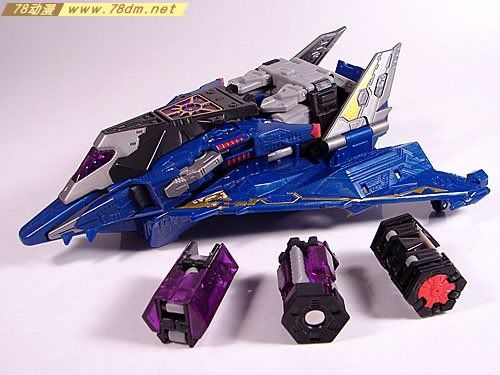 变形金刚塞博特恩传奇系列玩具 Soundwave 声波