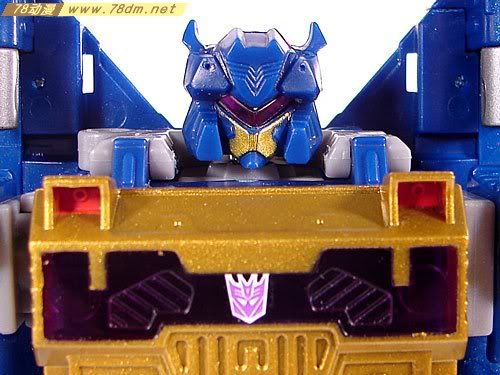 变形金刚塞博特恩传奇系列玩具 Soundwave 声波