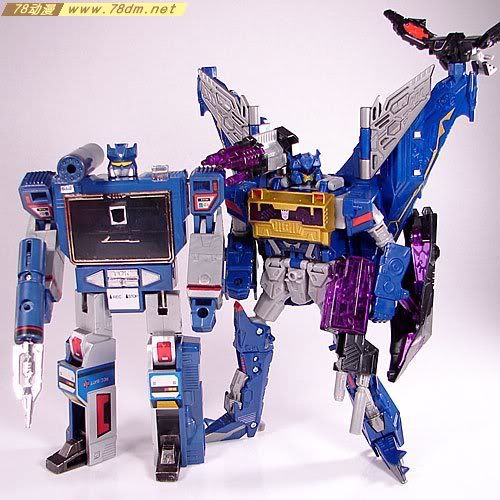 变形金刚塞博特恩传奇系列玩具 Soundwave 声波