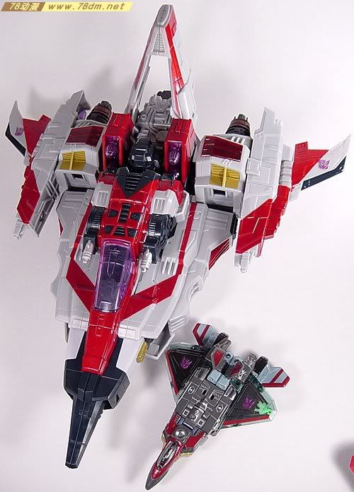 变形金刚塞博特恩传奇系列玩具 Starscream 红蜘蛛