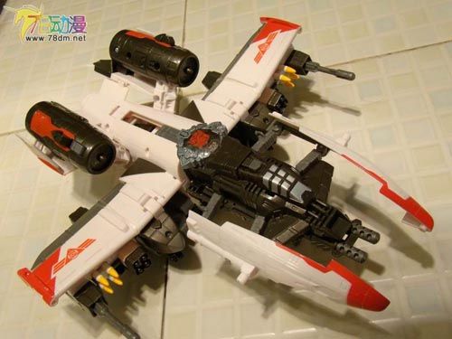 变形金刚塞博特恩传奇系列玩具 翼剑 wing saber