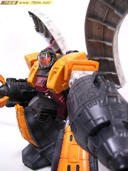 变形金刚雕塑 Transformers Megatron Wall Statue 大力金刚全身像