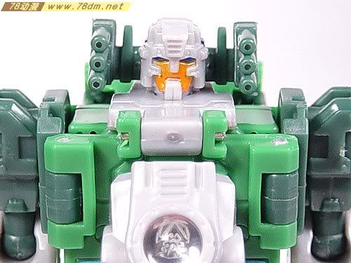 变形金刚SuperLink超能链接玩具 Brawl 吵闹