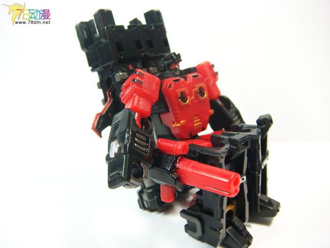 变形金刚非官方玩具 PE-01R迷乱