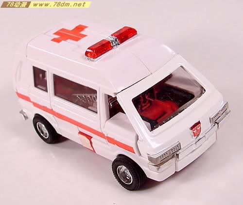 变形金刚G1玩具 Ramchet救护车