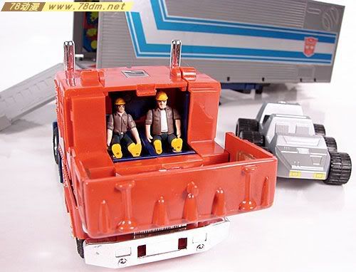 变形金刚G1玩具 Sparkplug Witwicky 斯派克普拉