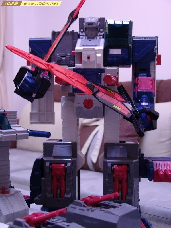 G1变形金刚头领战士玩具 Fortress Maximus巨无霸