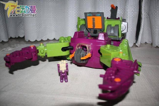 G1变形金刚头领战士玩具 萨克王
