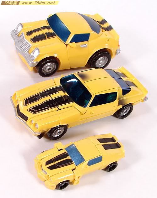 变形金刚真人版电影玩具 Cyber Slammers 电子腾跃系列  Bumblebee 大黄蜂74版