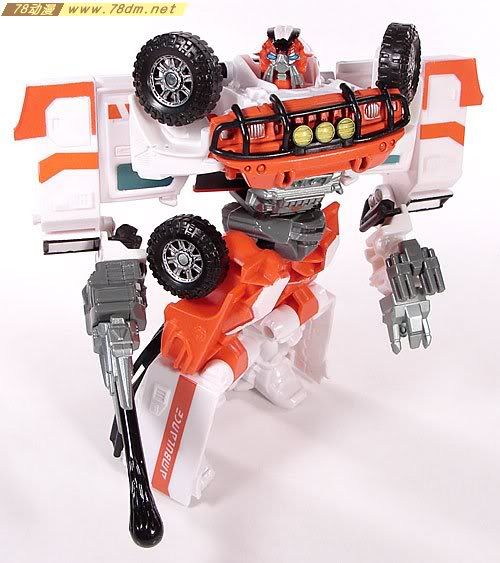 变形金刚真人版电影玩具 FAB 版 Ratchet G1色救护车