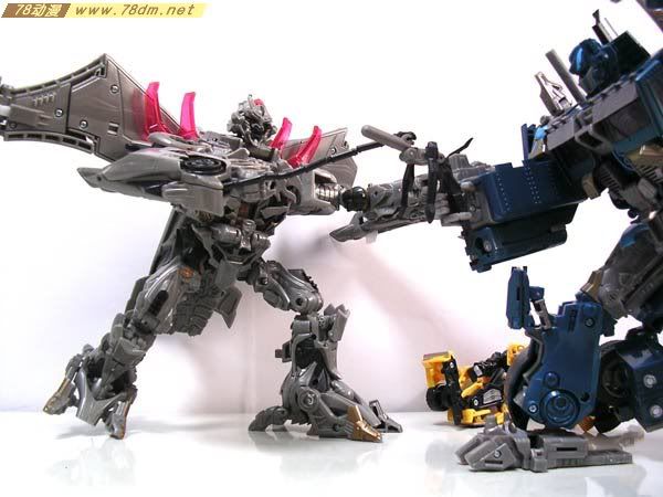 变形金刚真人版电影玩具 Leader 领袖级 Megatron 金属版威震天