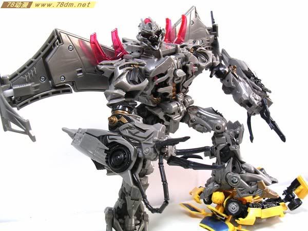 变形金刚真人版电影玩具 Leader 领袖级 Megatron 金属版威震天