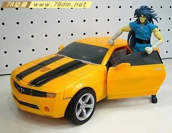 变形金刚真人版电影玩具 Ultimate 终极版(U级) Bumblebee 大黄蜂08版