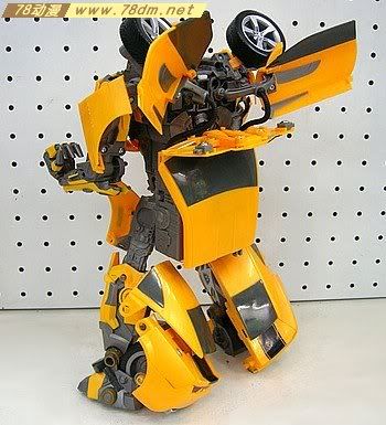 变形金刚真人版电影玩具 Ultimate 终极版(U级) Bumblebee 大黄蜂08版