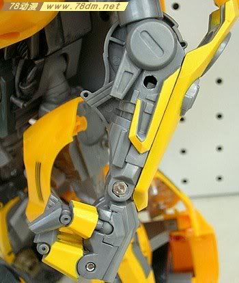 变形金刚真人版电影玩具 Ultimate 终极版(U级) Bumblebee 大黄蜂08版