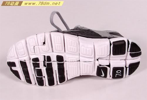 变形金刚威震天耐克鞋 Megatron Nike 