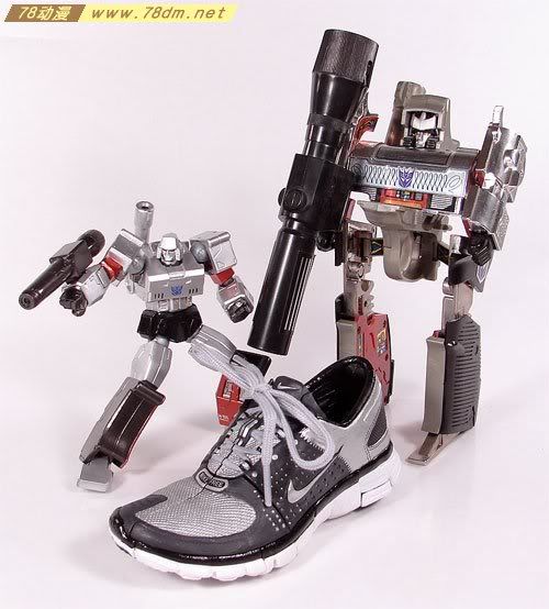 变形金刚威震天耐克鞋 Megatron Nike 