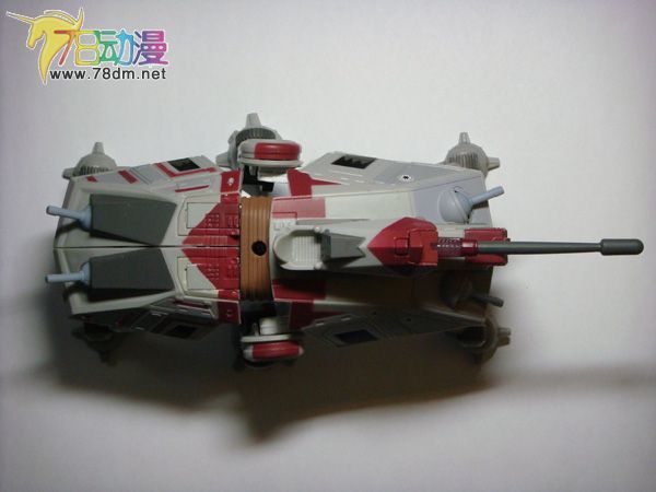 变形金刚五花八门的玩具 星球大战变形金刚 克隆人AT-TE