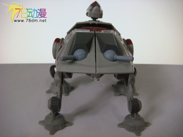 变形金刚五花八门的玩具 星球大战变形金刚 克隆人AT-TE