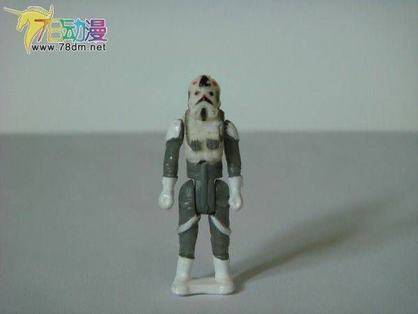 变形金刚五花八门的玩具 星球大战变形金刚 驾驶员AT-AT