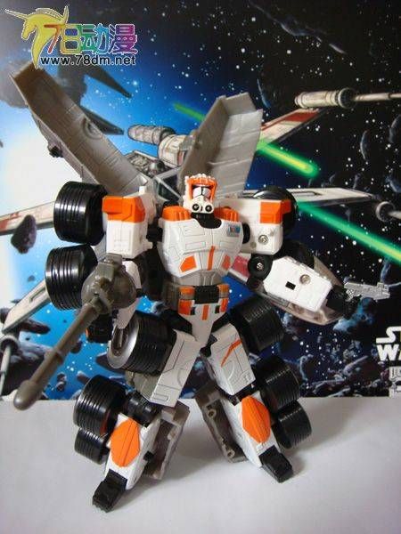 变形金刚五花八门的玩具 星球大战变形金刚 克隆人指挥官 Cody
