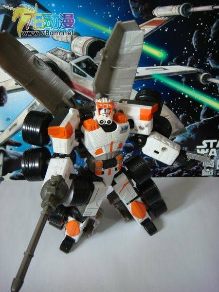 变形金刚五花八门的玩具 星球大战变形金刚 克隆人指挥官 Cody