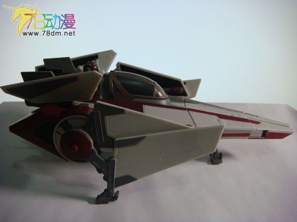 变形金刚五花八门的玩具 星球大战变形金刚 V翼战机