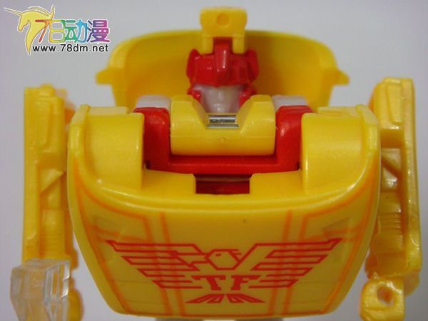 变形金刚RID/TF2000/Car Robot系列玩具 R.E.V