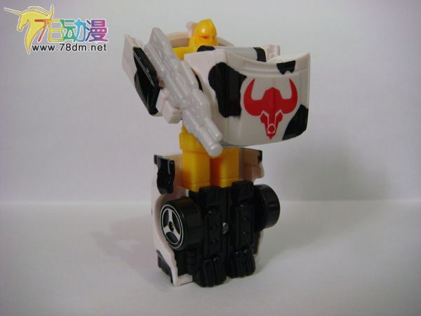 变形金刚RID/TF2000/Car Robot系列玩具 Ironhide