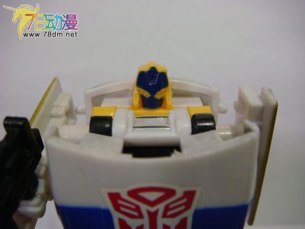 变形金刚RID/TF2000/Car Robot系列玩具 Prowl 警车
