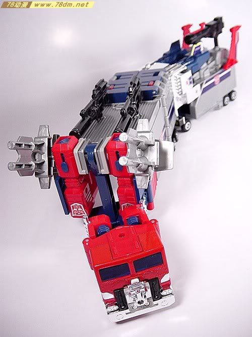 变形金刚隐者战士玩具 Powermaster Optimus Prime 超级擎天柱合体