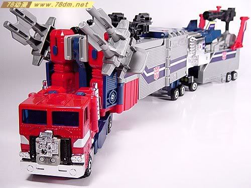 变形金刚隐者战士玩具 Powermaster Optimus Prime 超级擎天柱合体